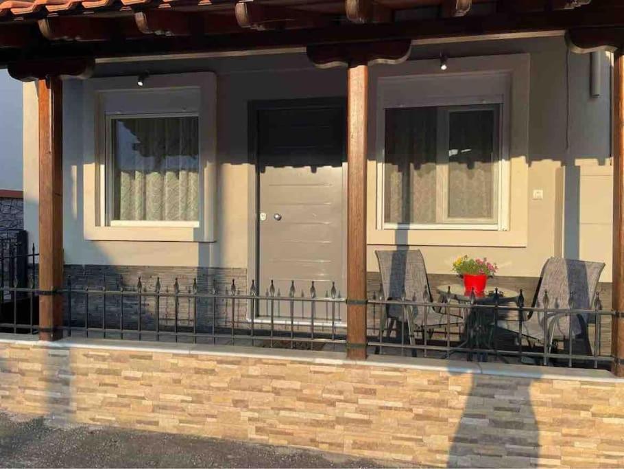 Modern House In Stratoni Villa Exterior photo